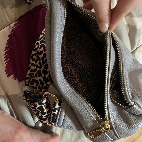 Mini sling backpack- Remy - Picture 4 of 7